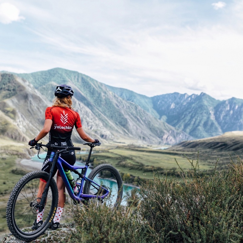 How is traveling with a bike?